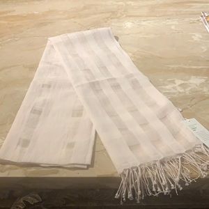 Eileen Fisher blush scarf